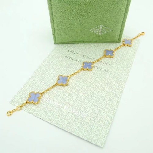 Replica Van Cleef & Arpels Bracelet For Women #997390 $36.00 USD for Wholesale