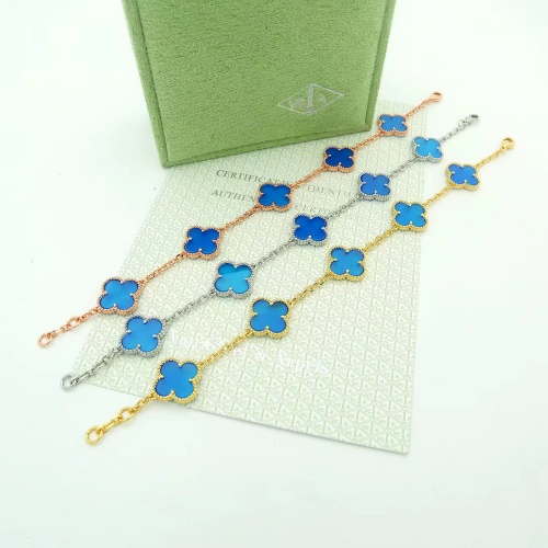 Replica Van Cleef & Arpels Bracelet For Women #997394 $36.00 USD for Wholesale