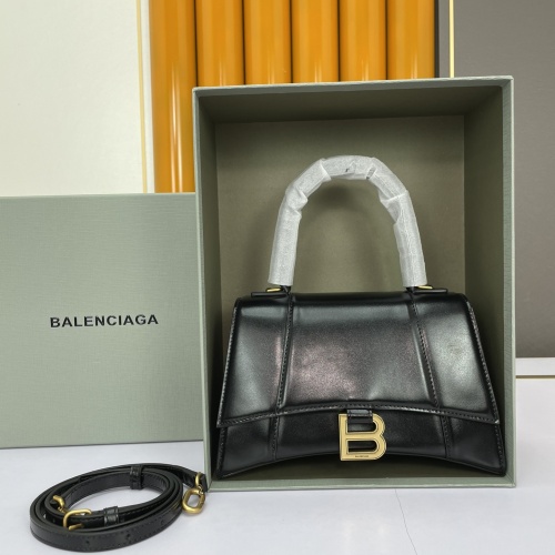 Balenciaga AAA Quality Messenger Bags For Women #997557