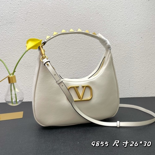 Valentino AAA Quality Messenger Bags For Women #997582