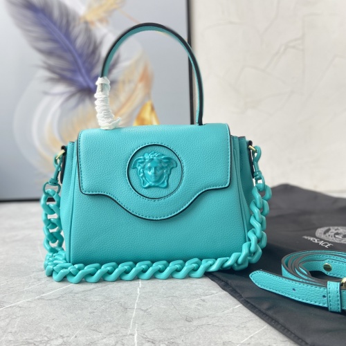 Versace AAA Quality Messenger Bags For Women #997597 $160.00 USD, Wholesale Replica Versace AAA Quality Messenger Bags