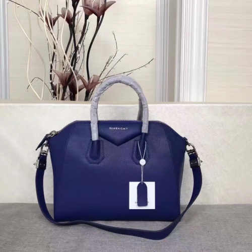 Givenchy AAA Quality Handbags For Women #997667