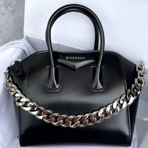Givenchy AAA Quality Handbags For Women #997682