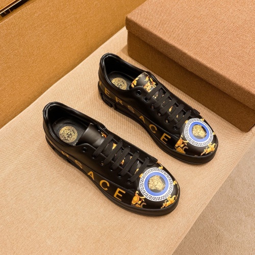 Replica Versace Casual Shoes For Men #997686 $76.00 USD for Wholesale