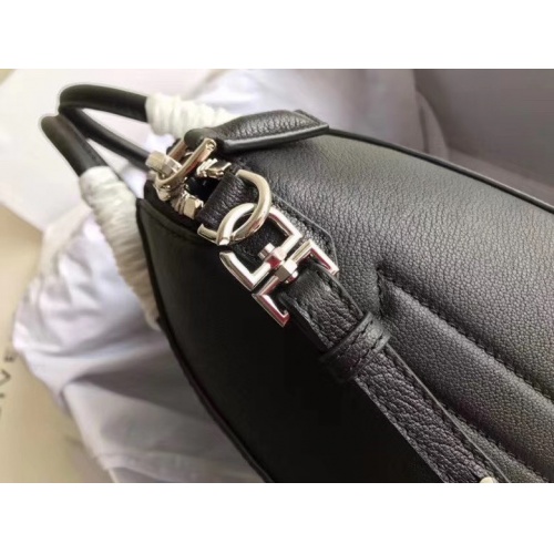 Replica Givenchy AAA Quality Handbags For Women #997687 $165.00 USD for Wholesale