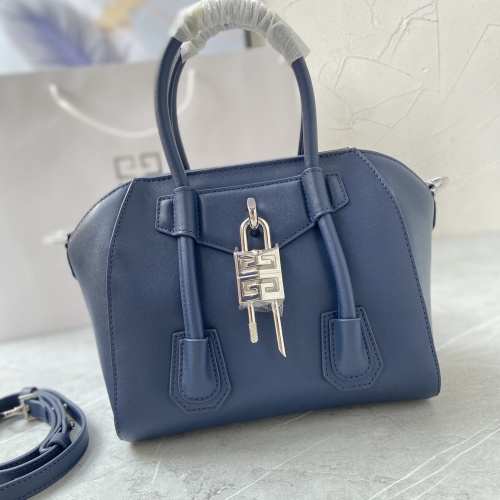 Givenchy AAA Quality Handbags For Women #997696