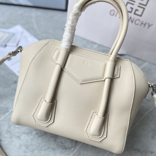 Replica Givenchy AAA Quality Handbags For Women #997699 $210.00 USD for Wholesale
