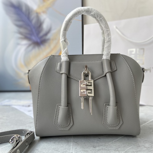 Givenchy AAA Quality Handbags For Women #997700
