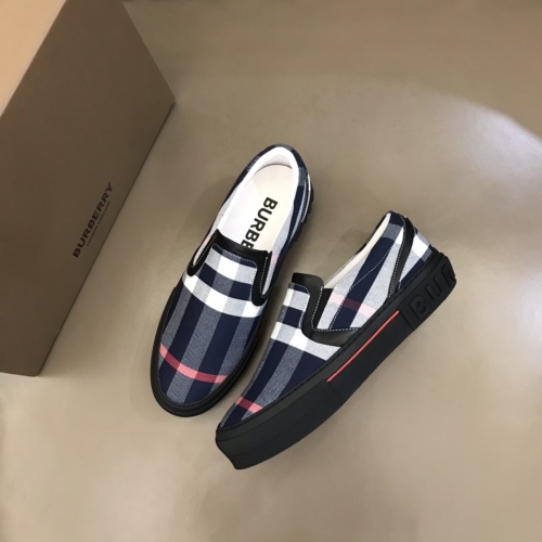 Burberry Casual Shoes For Men #997776