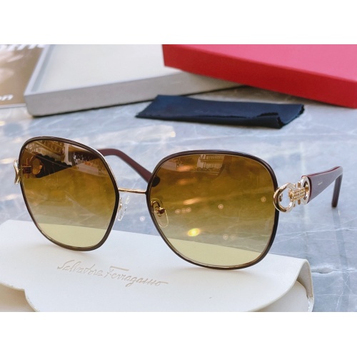 Salvatore Ferragamo AAA Quality Sunglasses #997962