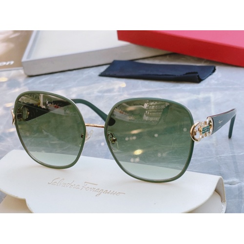 Salvatore Ferragamo AAA Quality Sunglasses #997963
