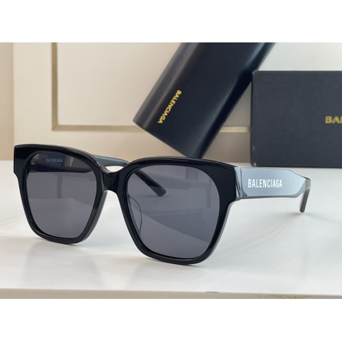 Balenciaga AAA Quality Sunglasses #998109