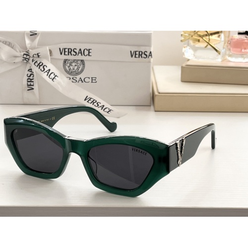 Versace AAA Quality Sunglasses #998197