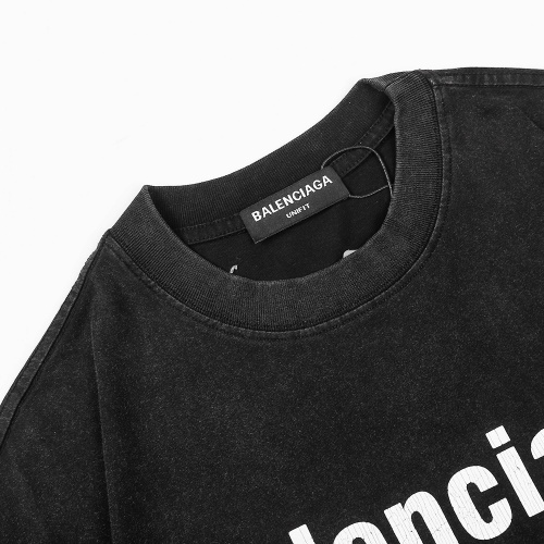 Replica Balenciaga T-Shirts Short Sleeved For Unisex #998547 $40.00 USD for Wholesale