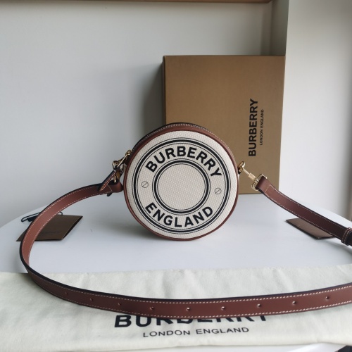 $150.00 USD Burberry AAA Quality Messenger Bags For Women #999368