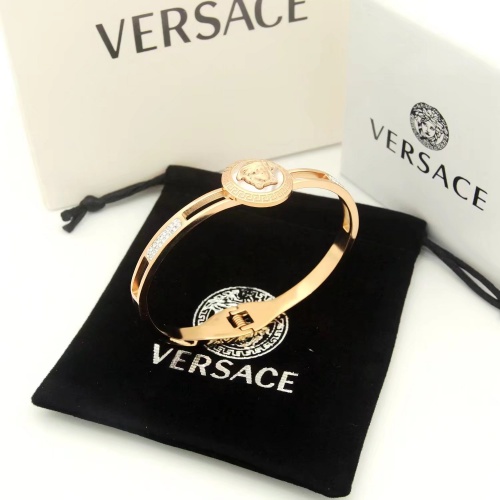 Versace Bracelet #999614