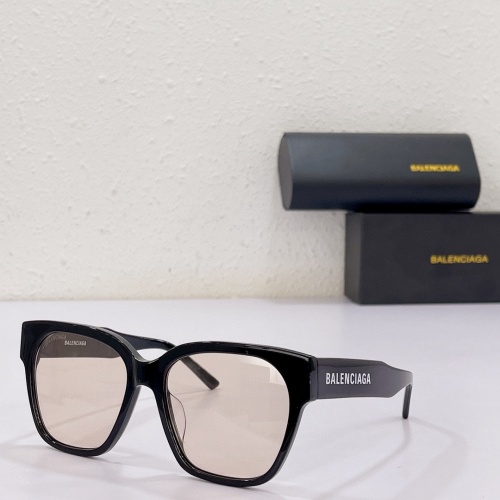 Balenciaga AAA Quality Sunglasses #999955