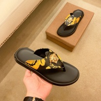 $52.00 USD Versace Slippers For Men #1003256