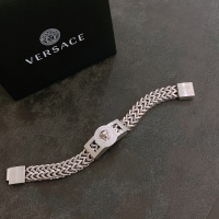 $52.00 USD Versace Bracelet #1003840
