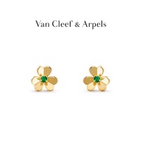 $40.00 USD Van Cleef & Arpels Earrings For Women #1004265