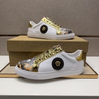 $76.00 USD Versace Casual Shoes For Men #1004755
