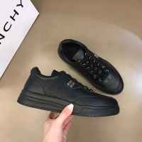$96.00 USD Givenchy Casual Shoes For Men #996915