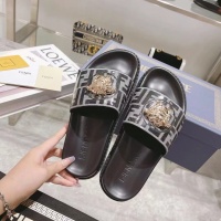 $72.00 USD Versace Slippers For Men #997156
