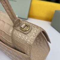 $172.00 USD Balenciaga AAA Quality Messenger Bags For Women #997549