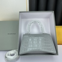 $172.00 USD Balenciaga AAA Quality Messenger Bags For Women #997554