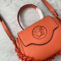 $160.00 USD Versace AAA Quality Messenger Bags For Women #997605