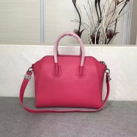 $172.00 USD Givenchy AAA Quality Handbags For Women #997659