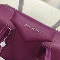 $172.00 USD Givenchy AAA Quality Handbags For Women #997663