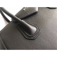 $182.00 USD Givenchy AAA Quality Handbags For Women #997670