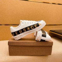 $76.00 USD Versace Casual Shoes For Men #997685
