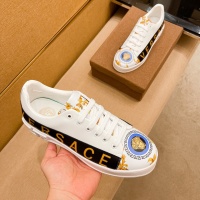 $76.00 USD Versace Casual Shoes For Men #997685