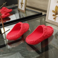 $48.00 USD Versace Slippers For Women #998180