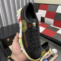 $72.00 USD Versace Casual Shoes For Men #998942