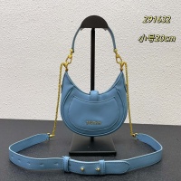 $100.00 USD Bvlgari AAA Quality Messenger Bags For Women #999392