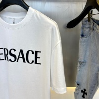 $42.00 USD Versace T-Shirts Short Sleeved For Men #999649