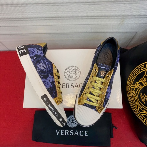 $72.00 USD Versace Casual Shoes For Men #1006474
