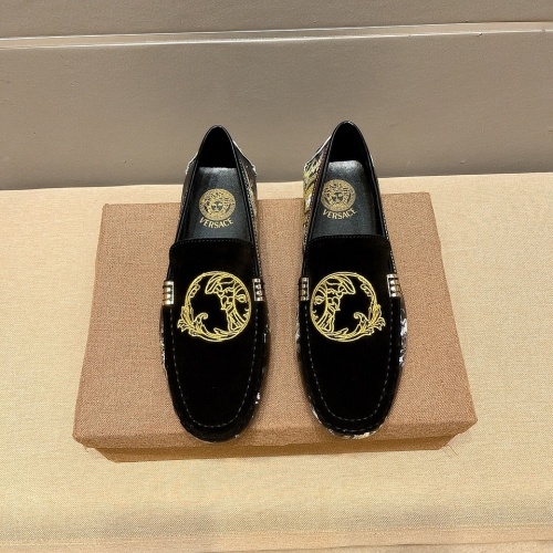 Versace Leather Shoes For Men #1006518