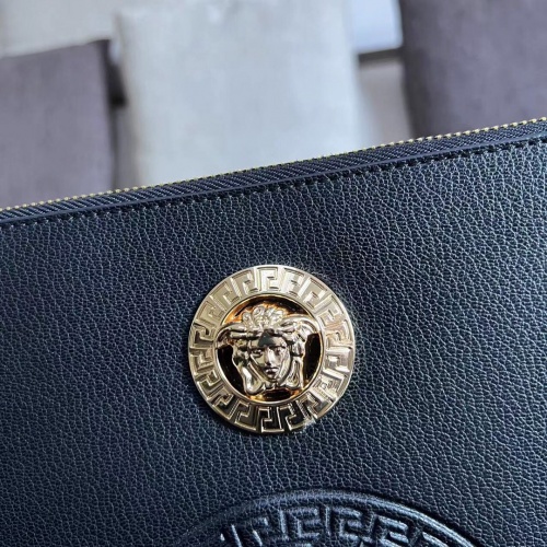 Replica Versace AAA Man Wallets #1006972 $64.00 USD for Wholesale