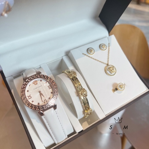 $45.00 USD Versace Watches For Women #1007153