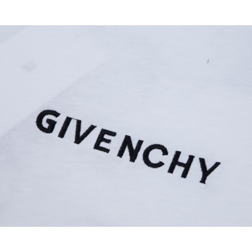 Replica Givenchy T-Shirts Short Sleeved For Unisex #1007172 $40.00 USD for Wholesale