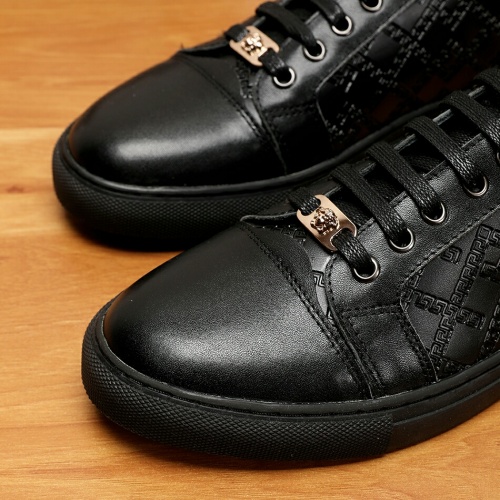 Replica Versace Casual Shoes For Men #1007328 $68.00 USD for Wholesale