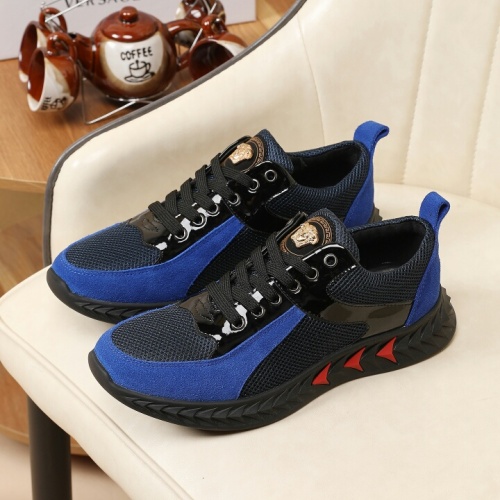 Versace Casual Shoes For Men #1007332