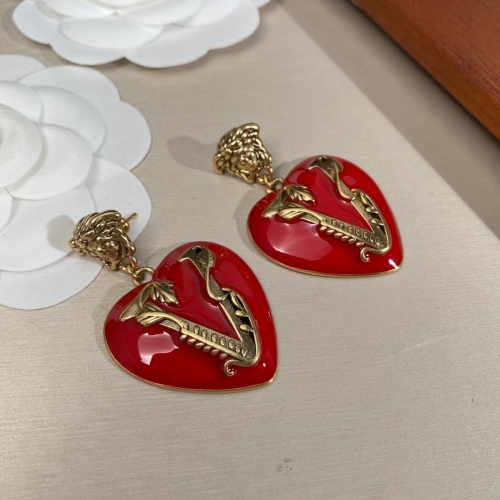 Versace Earrings For Women #1007527