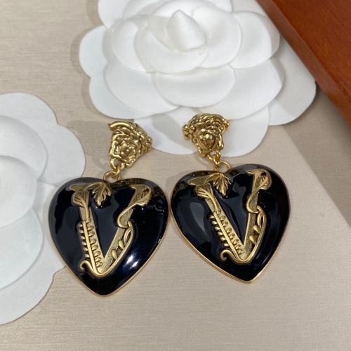 Versace Earrings For Women #1007528