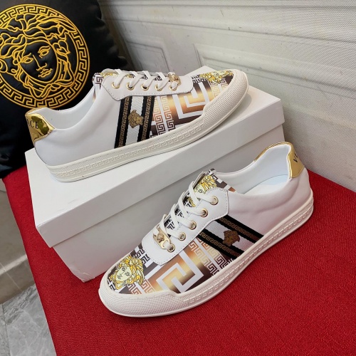 Replica Versace Casual Shoes For Men #1007649 $72.00 USD for Wholesale