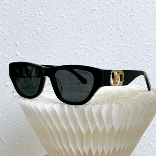 Valentino AAA Quality Sunglasses #1008850 $60.00 USD, Wholesale Replica Valentino AAA Quality Sunglasses